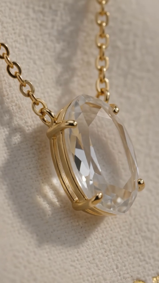 Neckplace pendant featured in the video